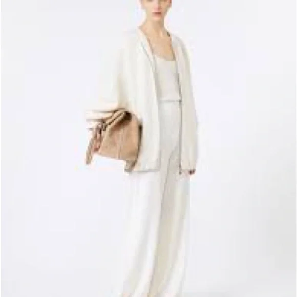 Max Mara Cashmere Sweater EUC - Picture 2 of 14